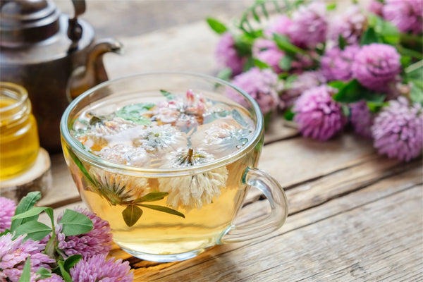 Benefits of Herbal Tea for Sleep During Menopause